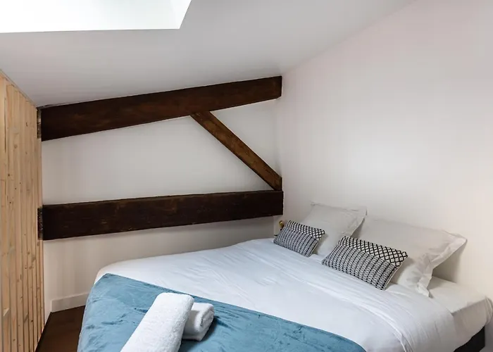 Apartment Le Maupassant - Appt En Mezzanine Bordeaux